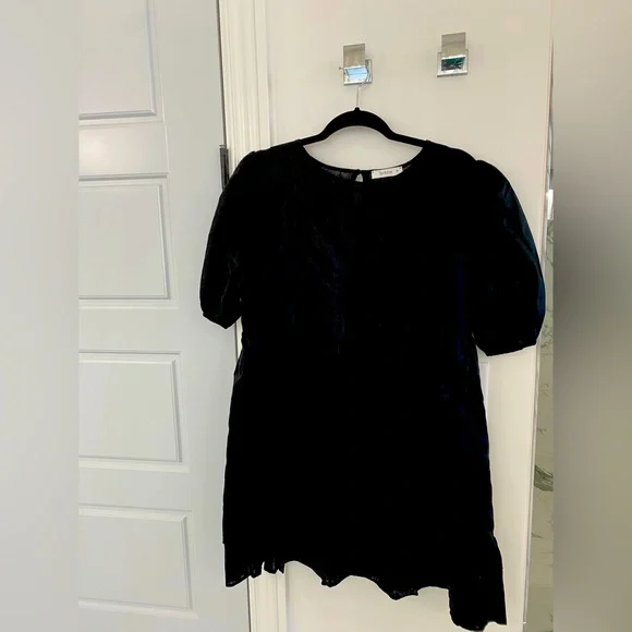 DISSH | Dresses | Black Dissh Dress | Poshmark